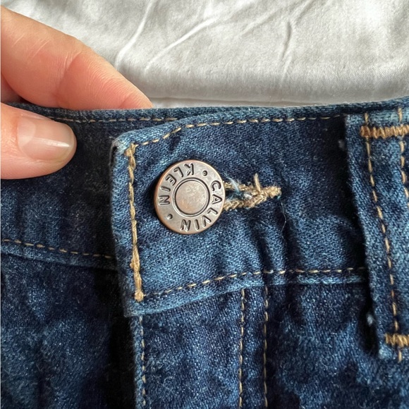 80s Vintage Calvin Klein Denim Skirt | 100% Cotton | Midi Length | Size 6 - Picture 8 of 15